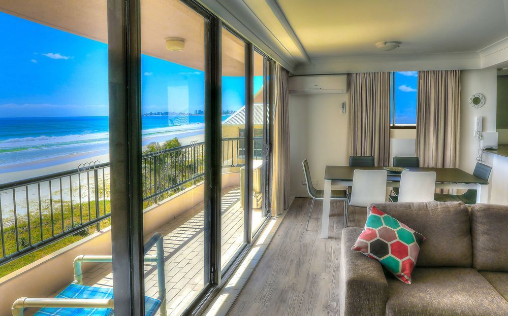 Pelican Sands Beach Resort Guldkusten Exteriör bild