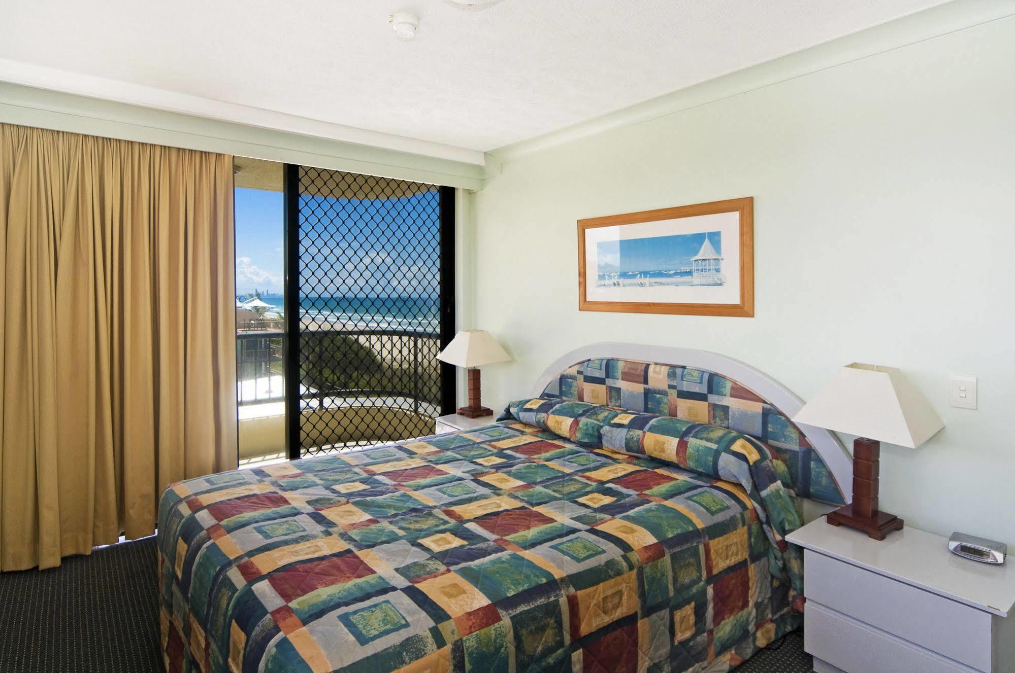 Pelican Sands Beach Resort Guldkusten Exteriör bild